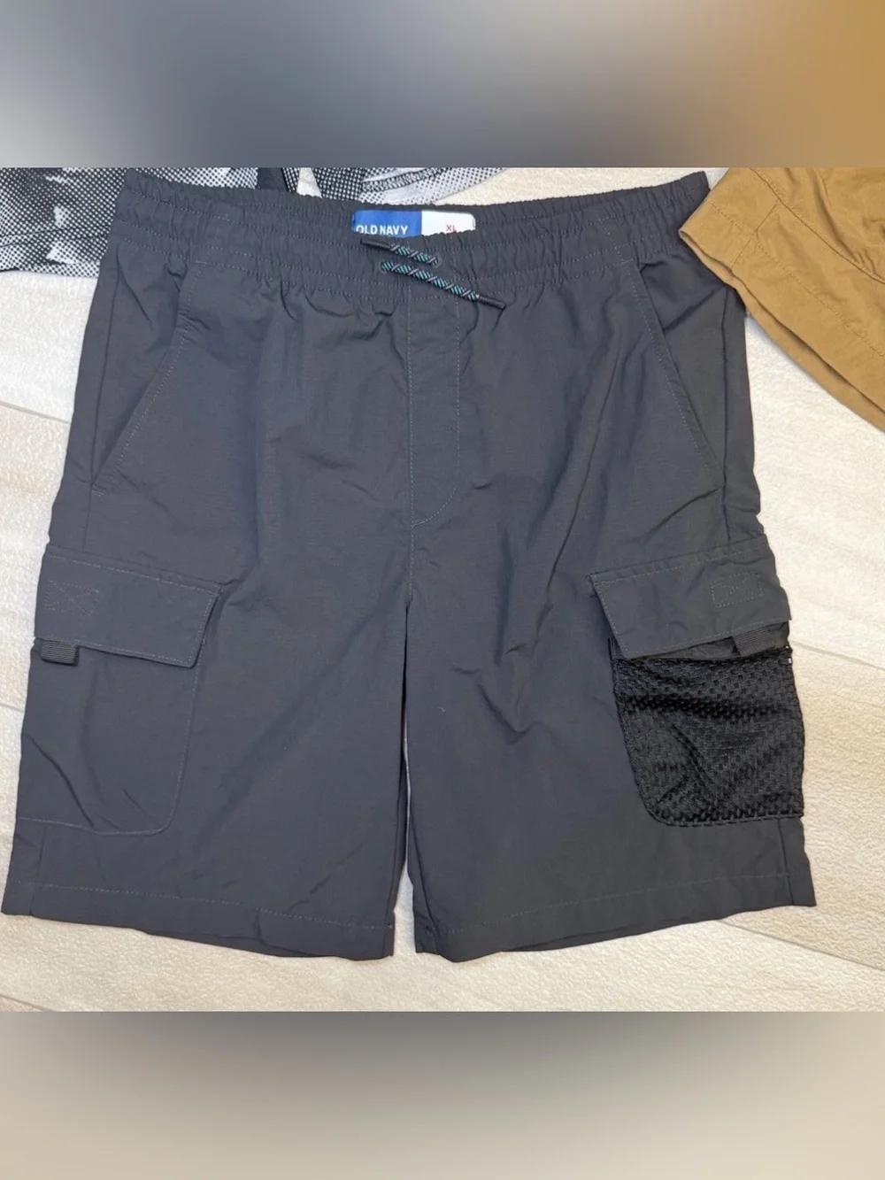 Lot Of 2 Old Navy Boys Sz YXL 14 16 Khaki & Black Cargo Shorts + Bonus Swim Suit
